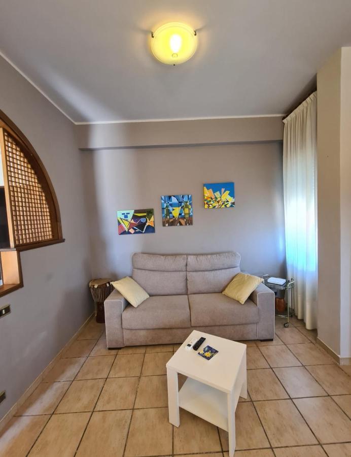Lorena Loft ロクリ エクステリア 写真